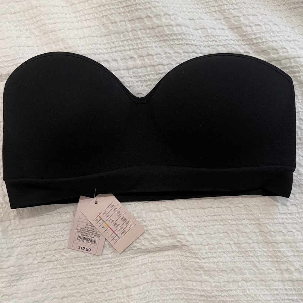 Auden Strapless Black Bandeau Bra - Supportive Seamless Style